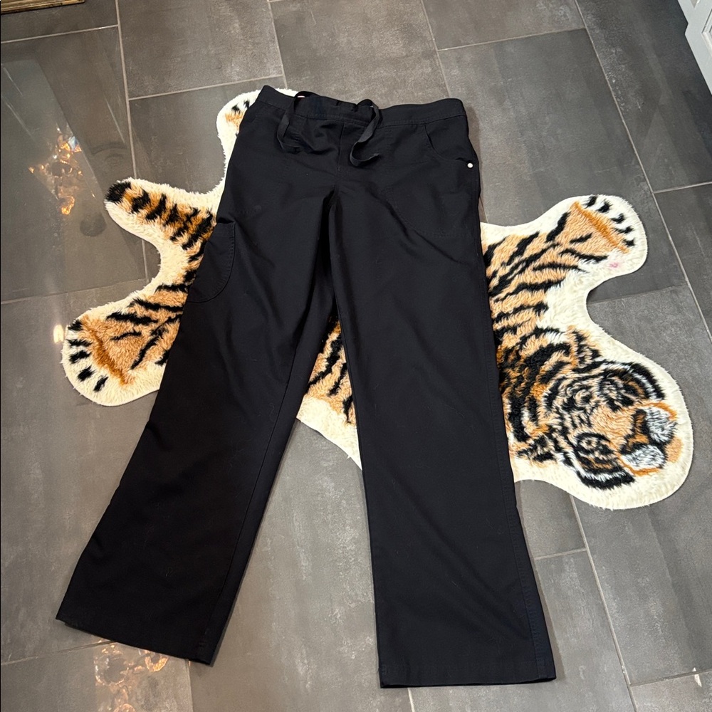 Urbane Black scrub pants - Picture 4 of 9